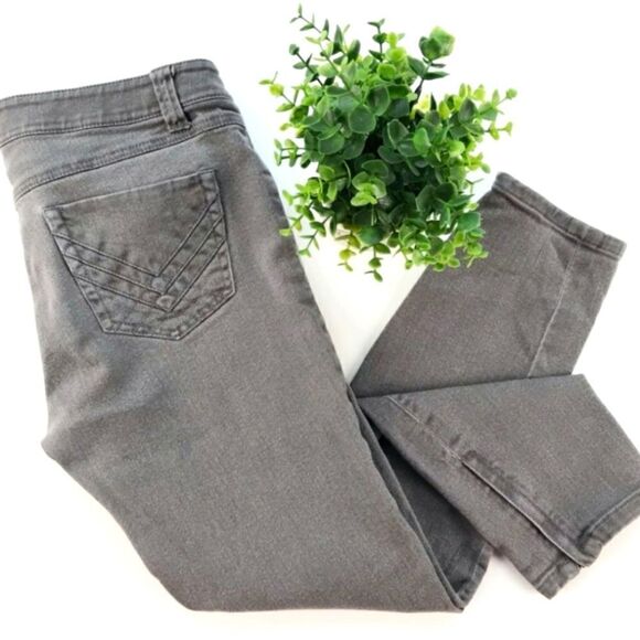 CAbi Jeans 4 Ankle Zipper Skinny Jeans #635 - Picture 1 of 7